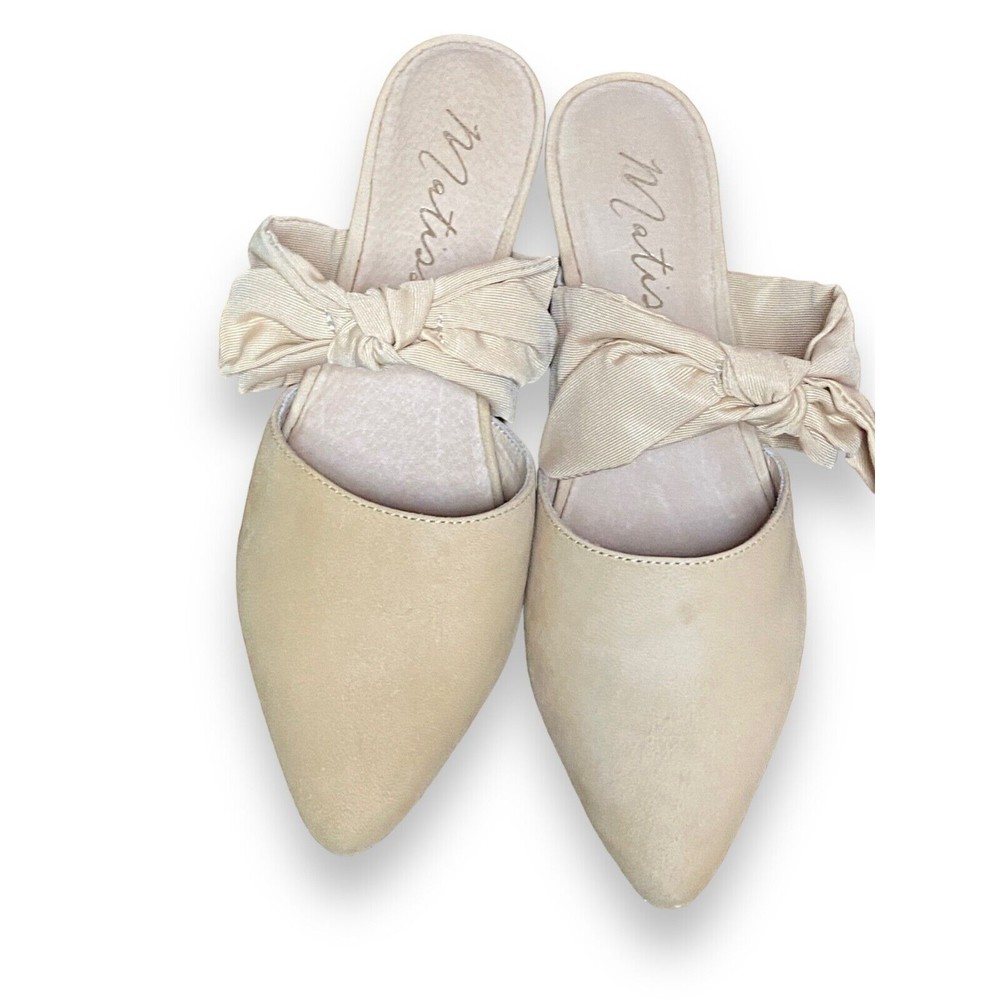 Matisse Calle flats Slip On Flat Pointed Toe Shoes Colorway Natural Size 7.5